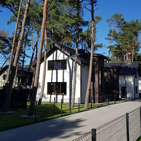 Leo Royal Villa