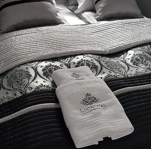 فيلة Leo Royal بوبيروفو